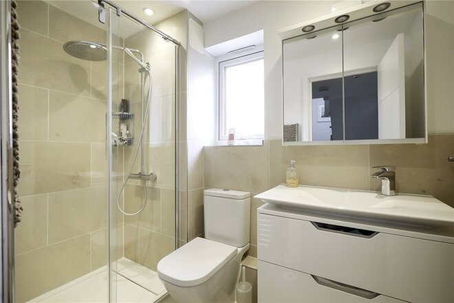 Hazelwood Close, London, W5