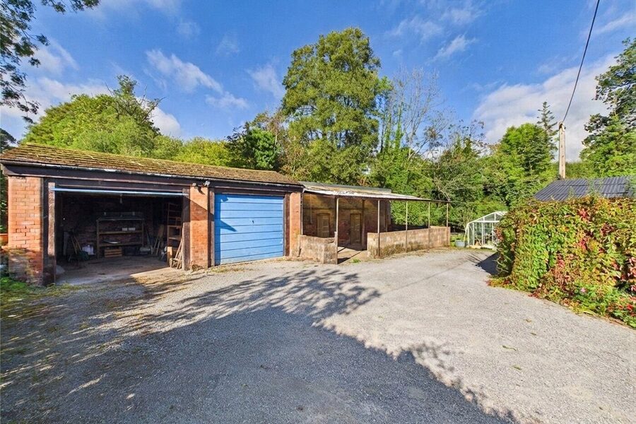 Double Garage