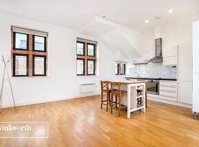 Palmeira Yard, Hove, BN3