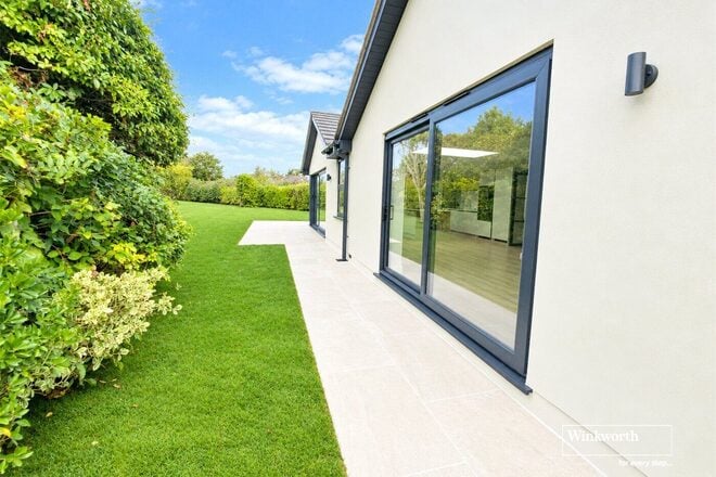 Dunlin Close, Dorset, BH23