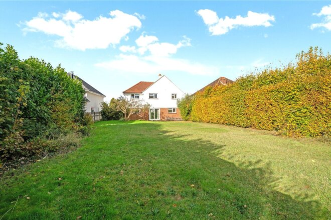 Ruden Way, Surrey, KT17