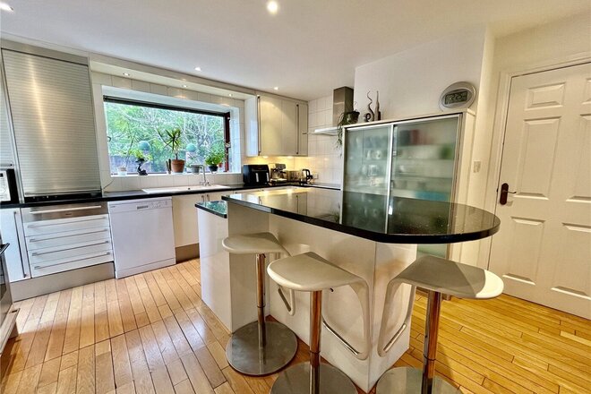 Roslin Gardens, Bournemouth, BH3
