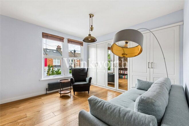 Roslyn Road, London, N15