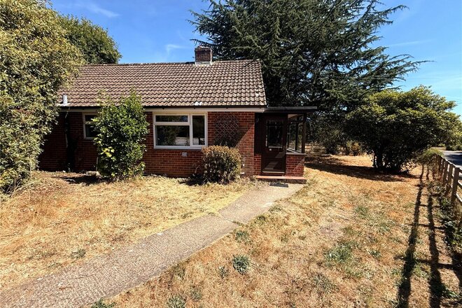 Salisbury Road, Romsey, SO51
