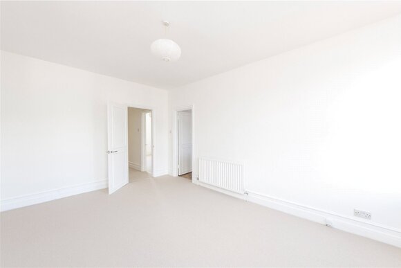 Bournevale Road, London, SW16