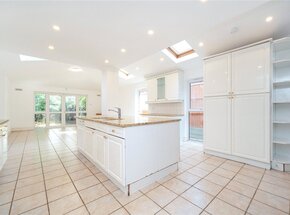 Johns Avenue, London, NW4