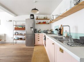 Gillett Place, London, N16
