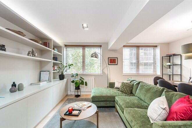 Vincent Square, London, SW1P