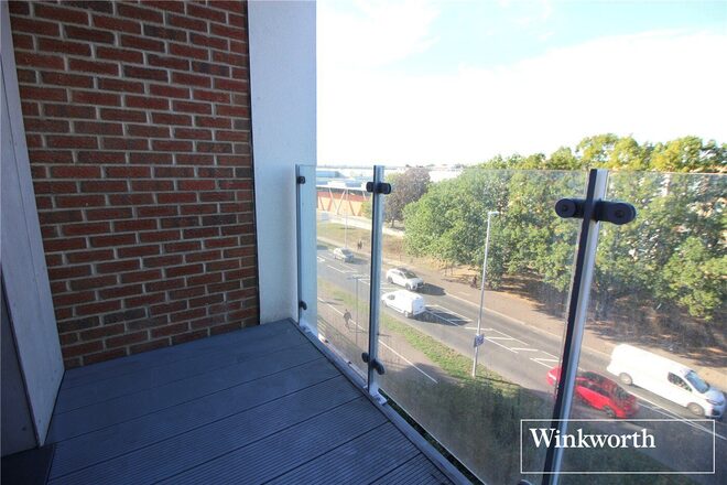 Manor Way, Hertfordshire, WD6