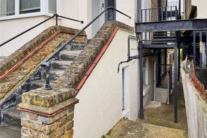 Lordship Lane, East Dulwich, SE22