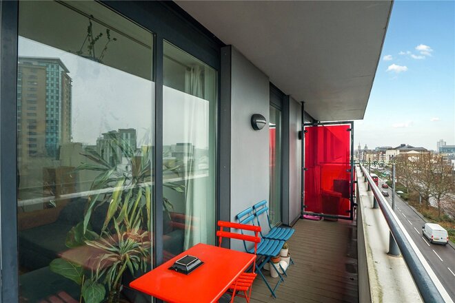 Ward Road, London, E15