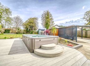 Marina Drive, Poole, BH14