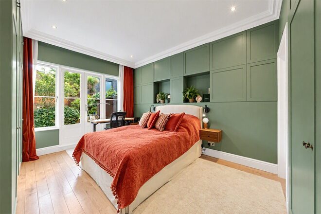 Sarre Road, London, NW2