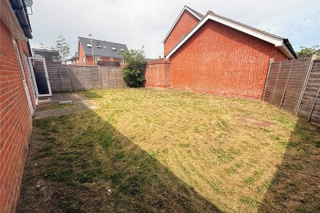 Ambrose Way, Hampshire, SO51