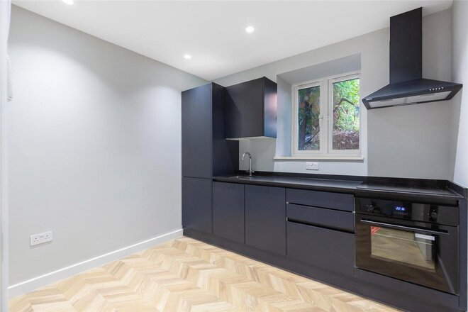 Anerley Hill, London, SE19