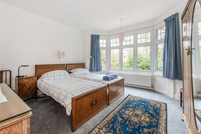 Chilbolton Avenue, Hampshire, SO22