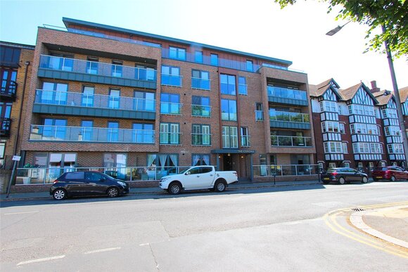 Leigh Road, Essex, SS9