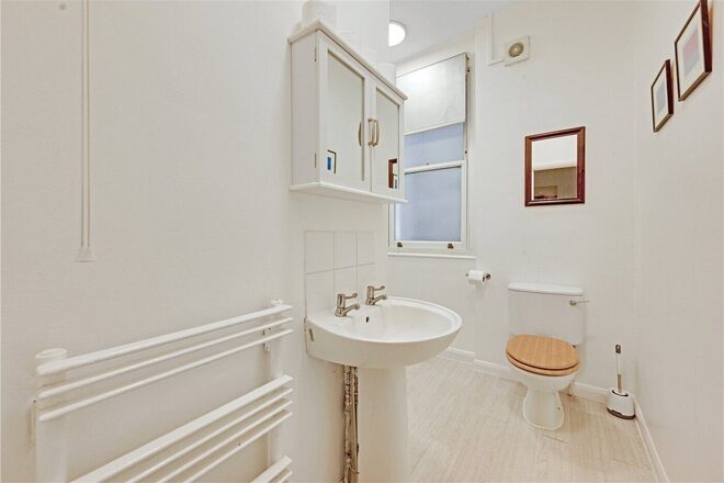 Salusbury Road, London, NW6