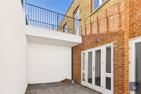 Ambleside Avenue, London, SW16