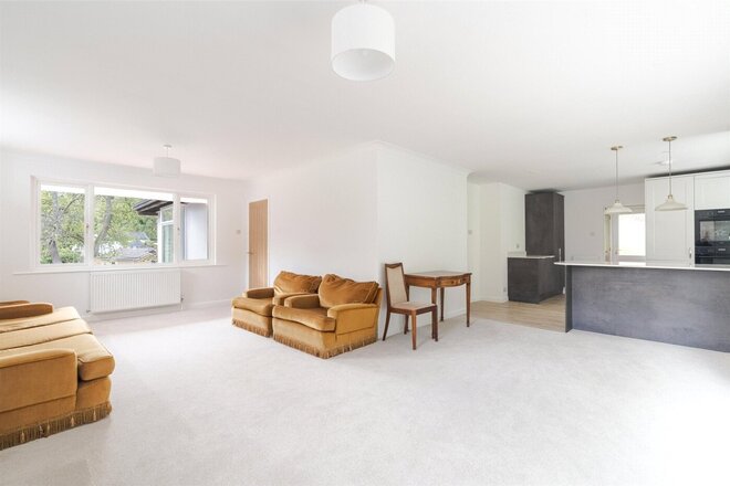 Park Homer Drive, Wimborne, BH21