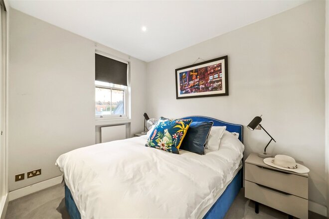 Dunworth Mews, London, W11