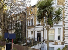 Christchurch Road, London, SW2