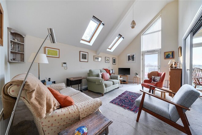 Duttons Road, Hampshire, SO51
