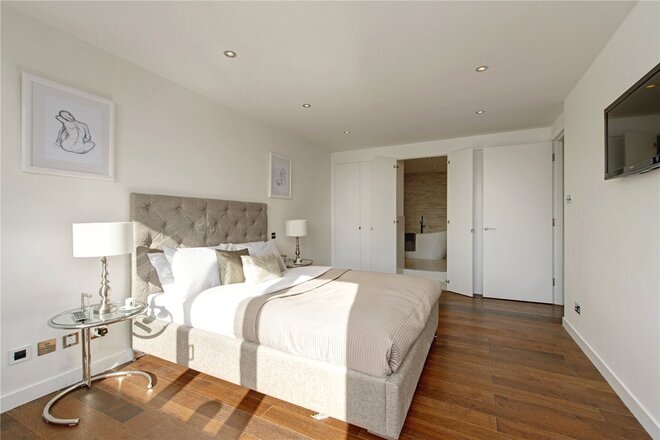 Wellington Road, London, NW8