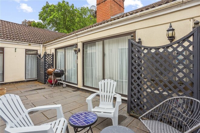 Hillside Park, Ascot, SL5