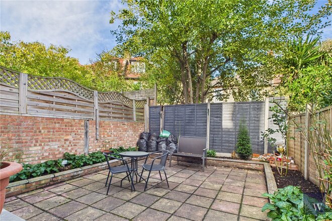 Trinity Rise, London, SW2