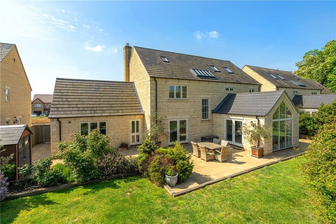 Hunters Court, Sleaford, NG34