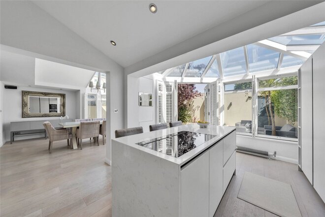Blomfield Road, London, W9