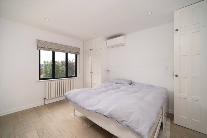 Greenend Road, Chiswick, W4