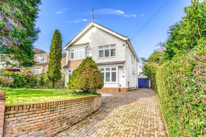 Kings Avenue, Poole, BH14