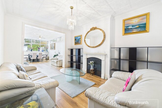 Egerton Gardens, London, NW4