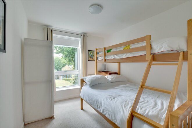 William Court, Greenwich, SE10