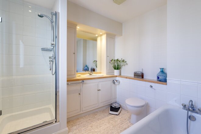 Point Pleasant, London, SW18