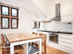 Palmeira Yard, Hove, BN3