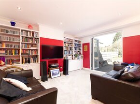 Viewfield Road, London, SW18