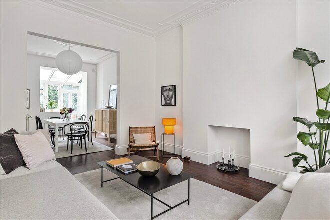 McGregor Road, London, W11