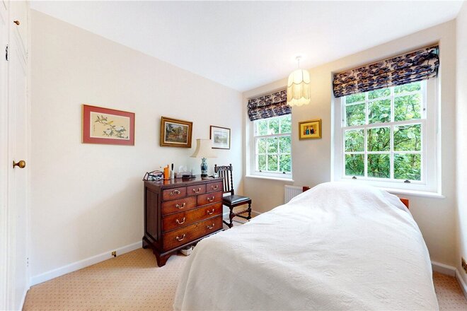 South Grove, London, N6