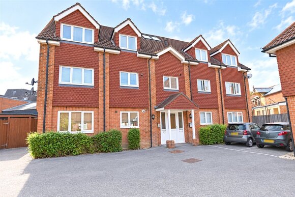Harrison Place, Basingstoke, RG21