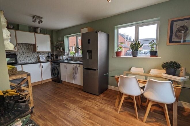 Charlestown, Grantham, NG32