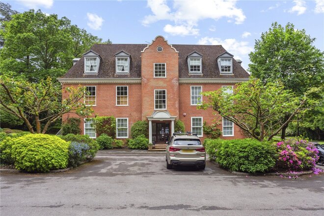 Hillside Park, Ascot, SL5