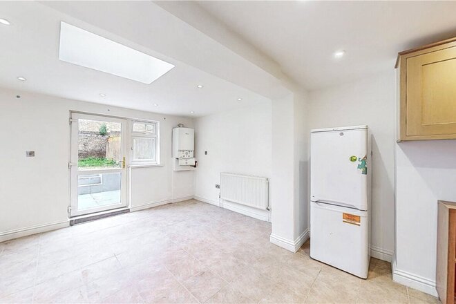 Falkland Road, London, NW5