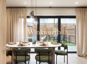 Crawley Road, London, N22