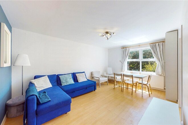Weavers Way, London, NW1