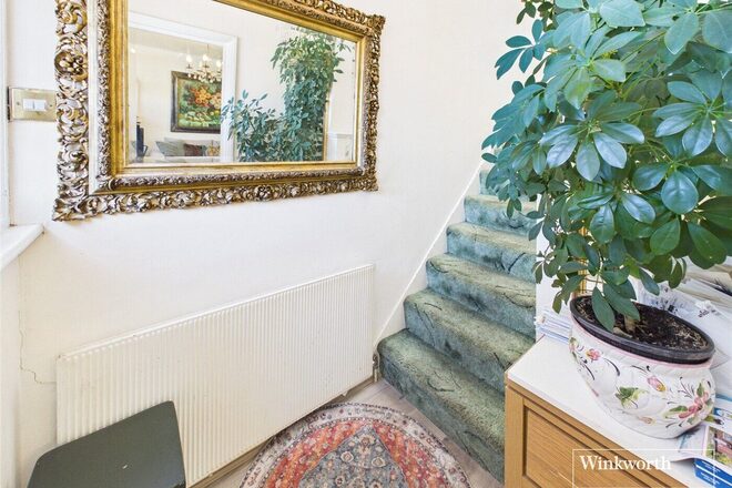 Holders Hill Drive, London, NW4