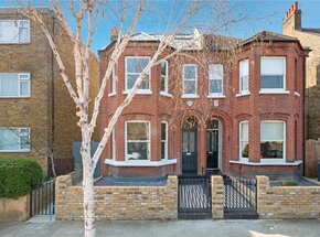 Selsdon Road, London, SE27