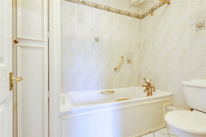 South Grove House, London, N6